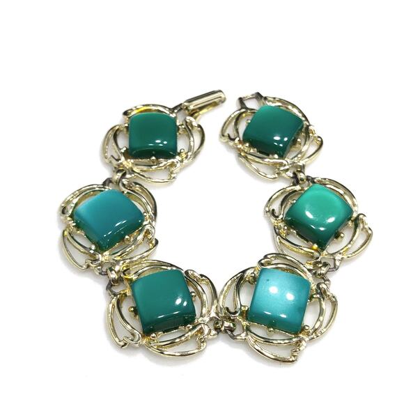 Vintage Moonglow Green Link Bracelet, Gold Tone, 1950s - Picture 8 of 10